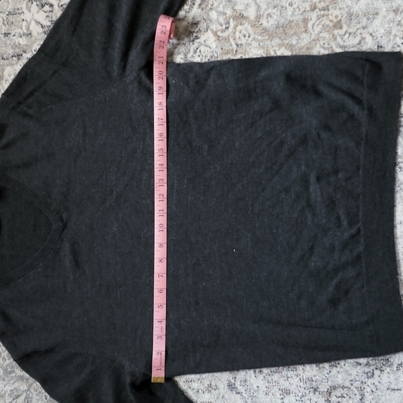 Calvi Klein V neck sweater extra fine merino wool - Picture 2 of 4